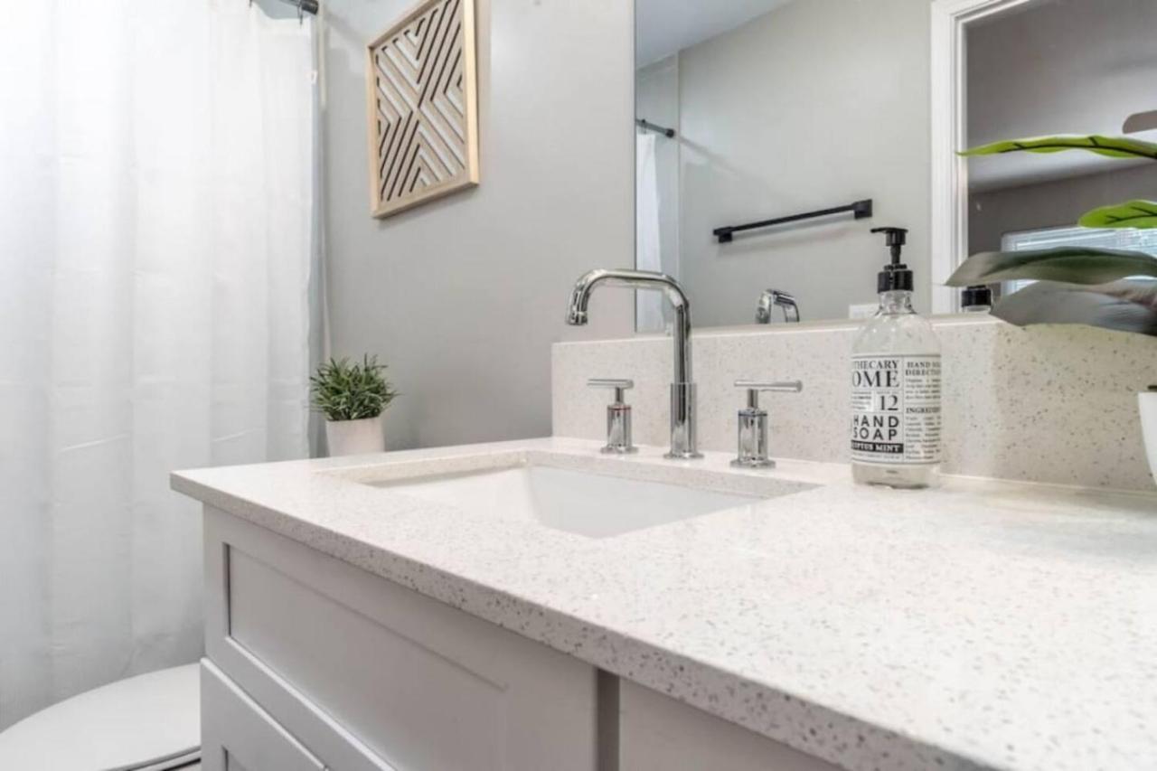 Roomy Urban Apartment Montrose! Free Parking #3 Houston Buitenkant foto