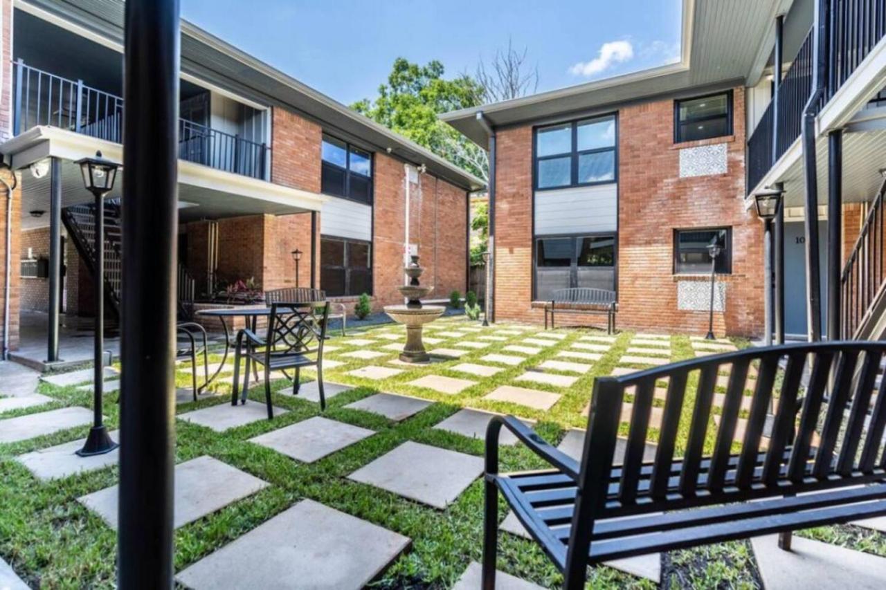 Roomy Urban Apartment Montrose! Free Parking #3 Houston Buitenkant foto